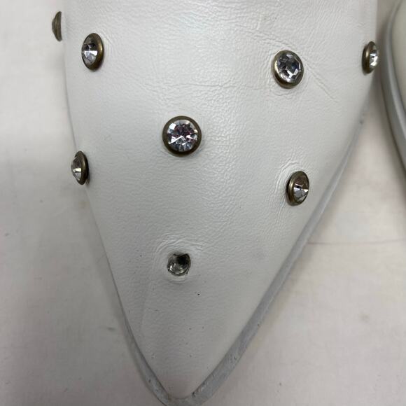 Gianni Bini Women’s White Leather  Rhinestone-Studded Pointed Heels Size 7 - Picture 4 of 9